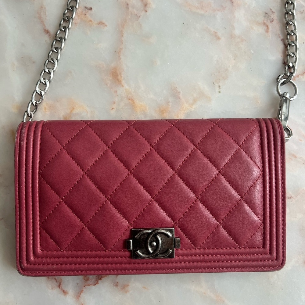 Chanel Pink Boy Flap Interlocking CC Continental Wallet with Chain | Crossbody - Picture 2 of 10